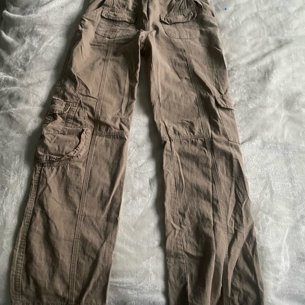 Brandy Melville Kim Cargo Pants